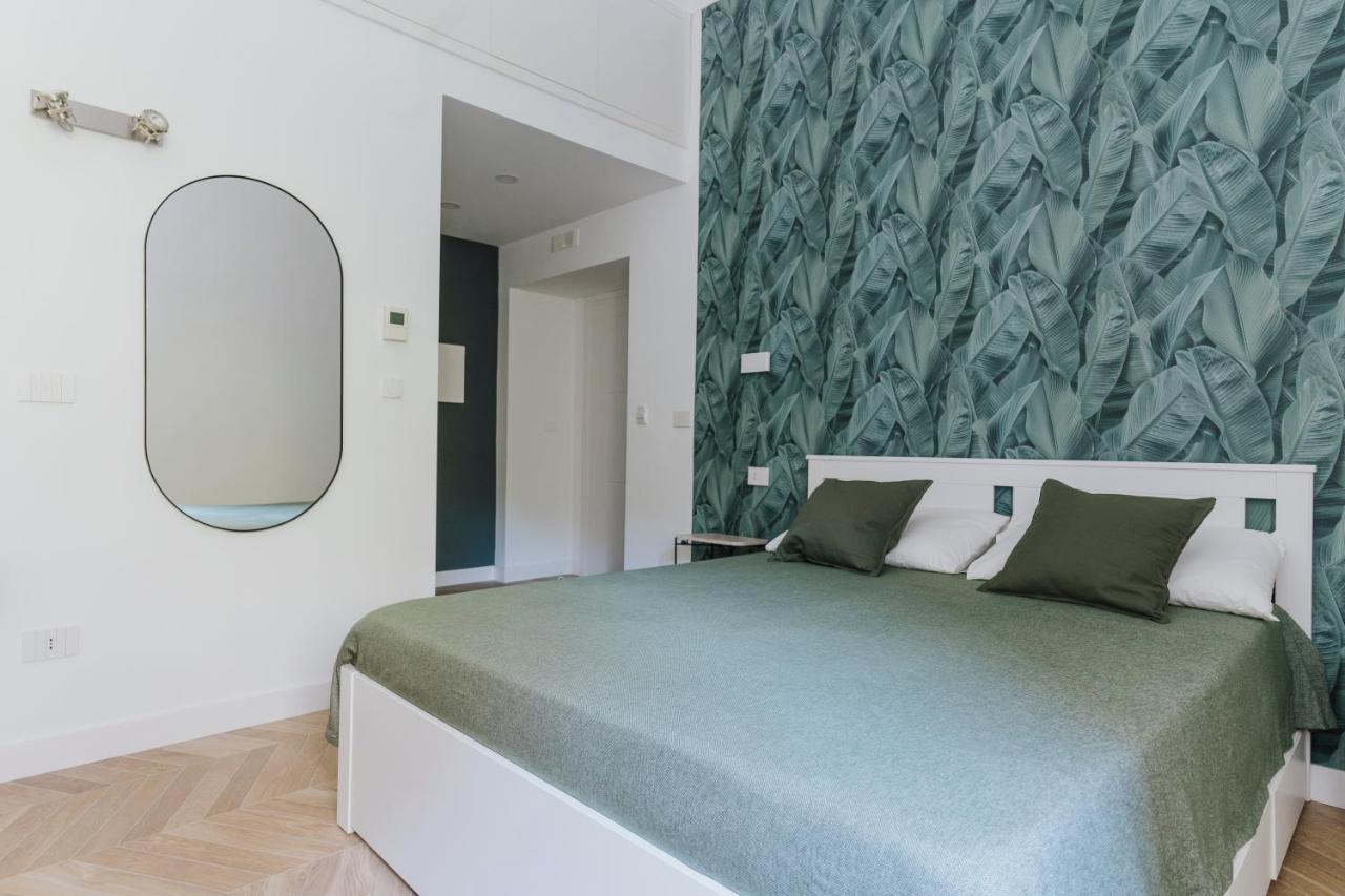 Mimi Room Castellammare di Stabia Bagian luar foto